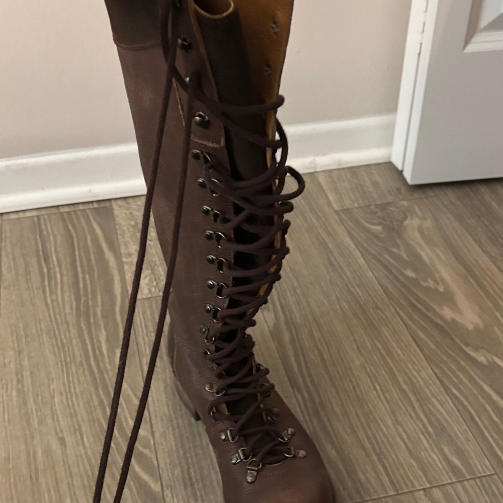 Freebird Raphael Size 10 - Picture 3 of 13
